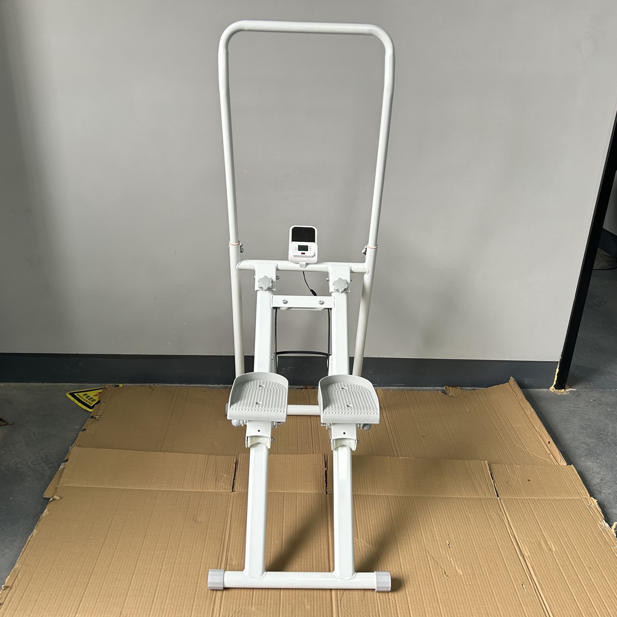 جهاز تمارين تسلق ودرج منزلي - الصورة 2