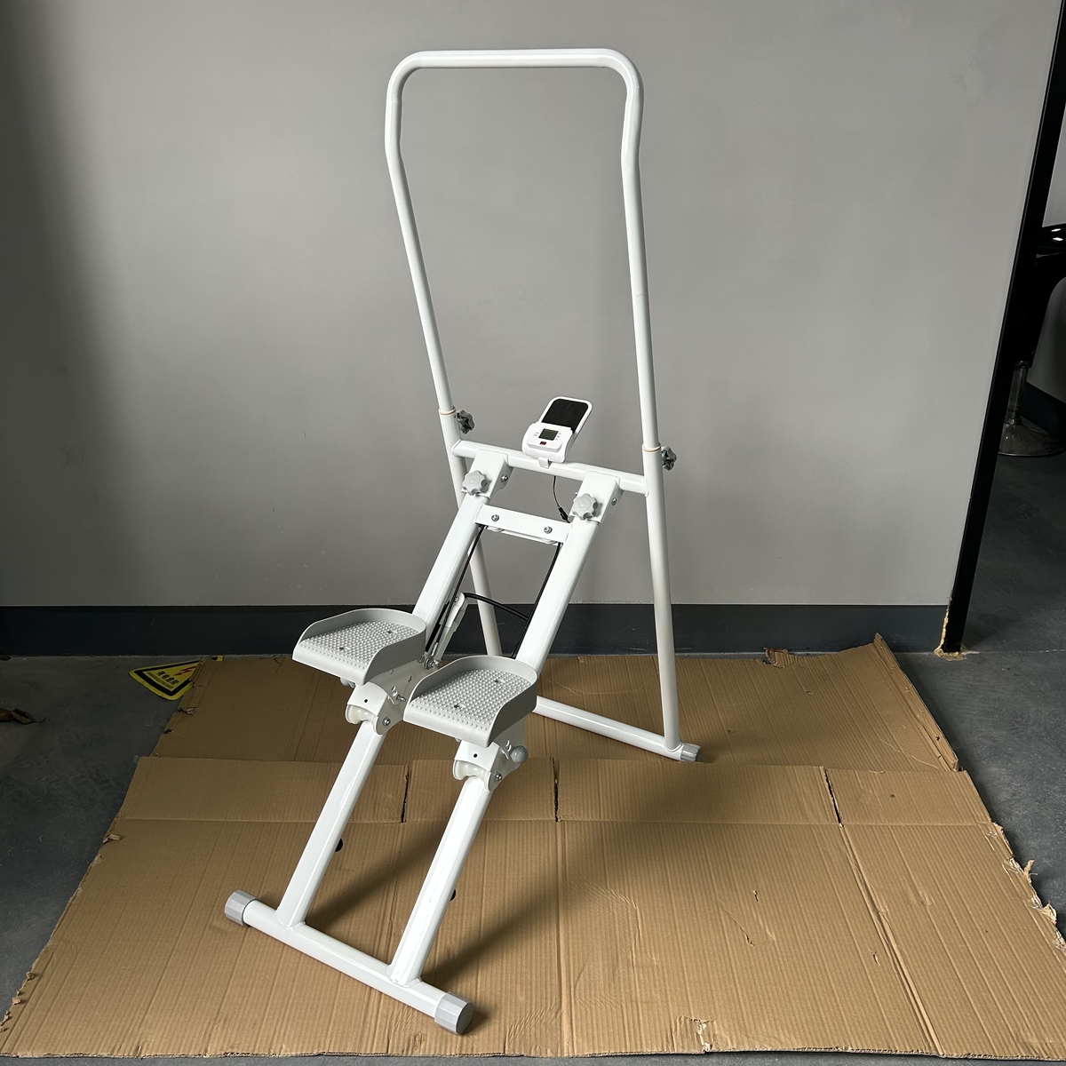 جهاز تمارين تسلق ودرج منزلي - الصورة 6